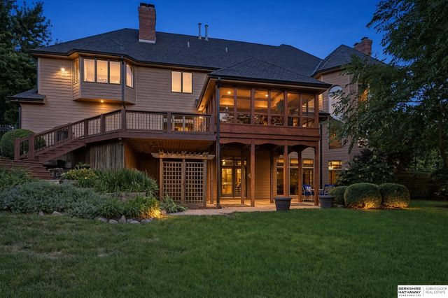 754 N 164th Street, Omaha, NE 68118
