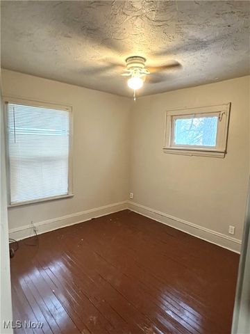 9613 Parkview Avenue, Cleveland, OH 44104