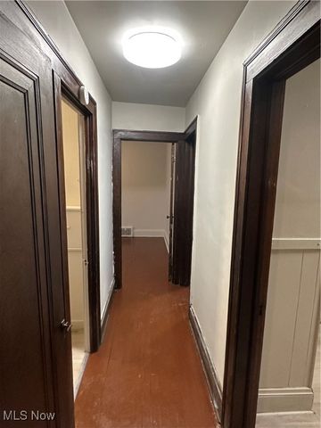 9613 Parkview Avenue, Cleveland, OH 44104