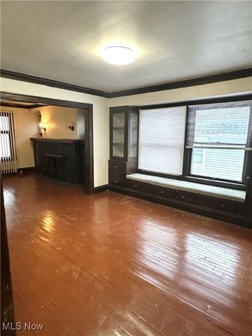 9613 Parkview Avenue, Cleveland, OH 44104