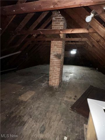 9613 Parkview Avenue, Cleveland, OH 44104