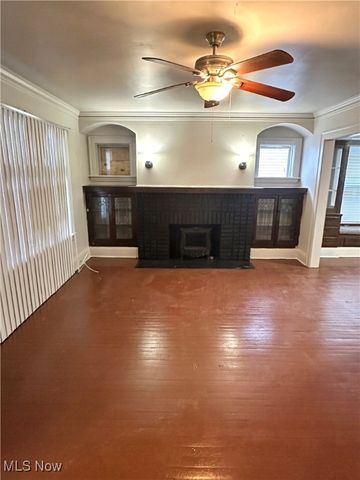 9613 Parkview Avenue, Cleveland, OH 44104