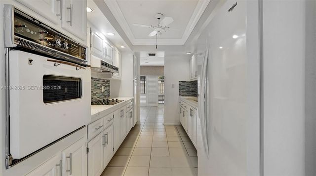 205 Dunwoody Ln 17-85, Hollywood, FL 33021