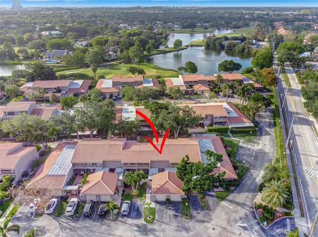 205 Dunwoody Ln 17-85, Hollywood, FL 33021