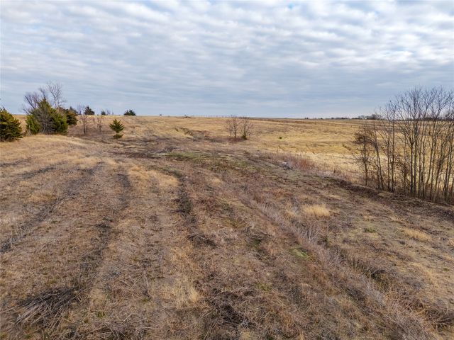 18528 E Fm-1396, Windom, TX 75492