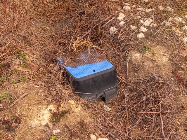 18528 E Fm-1396, Windom, TX 75492