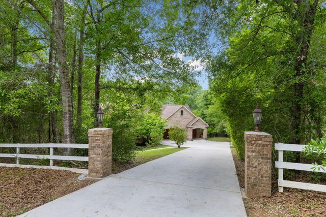 7421 Enchanted Stream Drive, Conroe, TX 77304