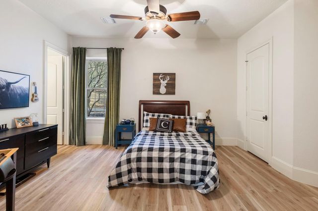 7421 Enchanted Stream Drive, Conroe, TX 77304