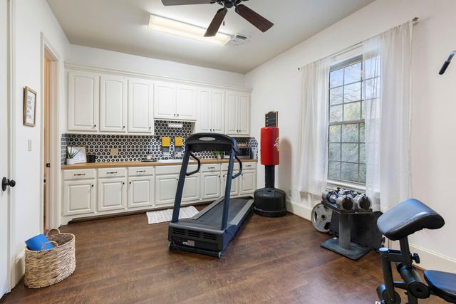 7421 Enchanted Stream Drive, Conroe, TX 77304