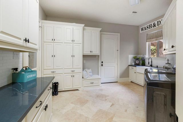 7421 Enchanted Stream Drive, Conroe, TX 77304