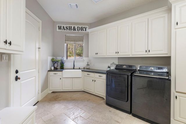 7421 Enchanted Stream Drive, Conroe, TX 77304