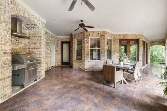 7421 Enchanted Stream Drive, Conroe, TX 77304