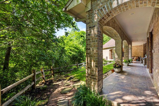 7421 Enchanted Stream Drive, Conroe, TX 77304