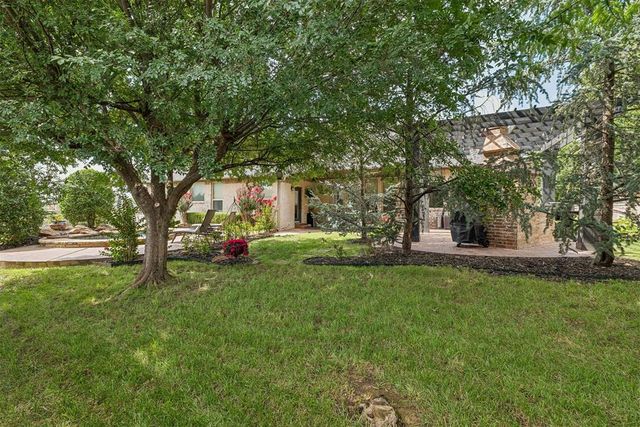 416 Oak Summit Road, Edmond, OK 73025