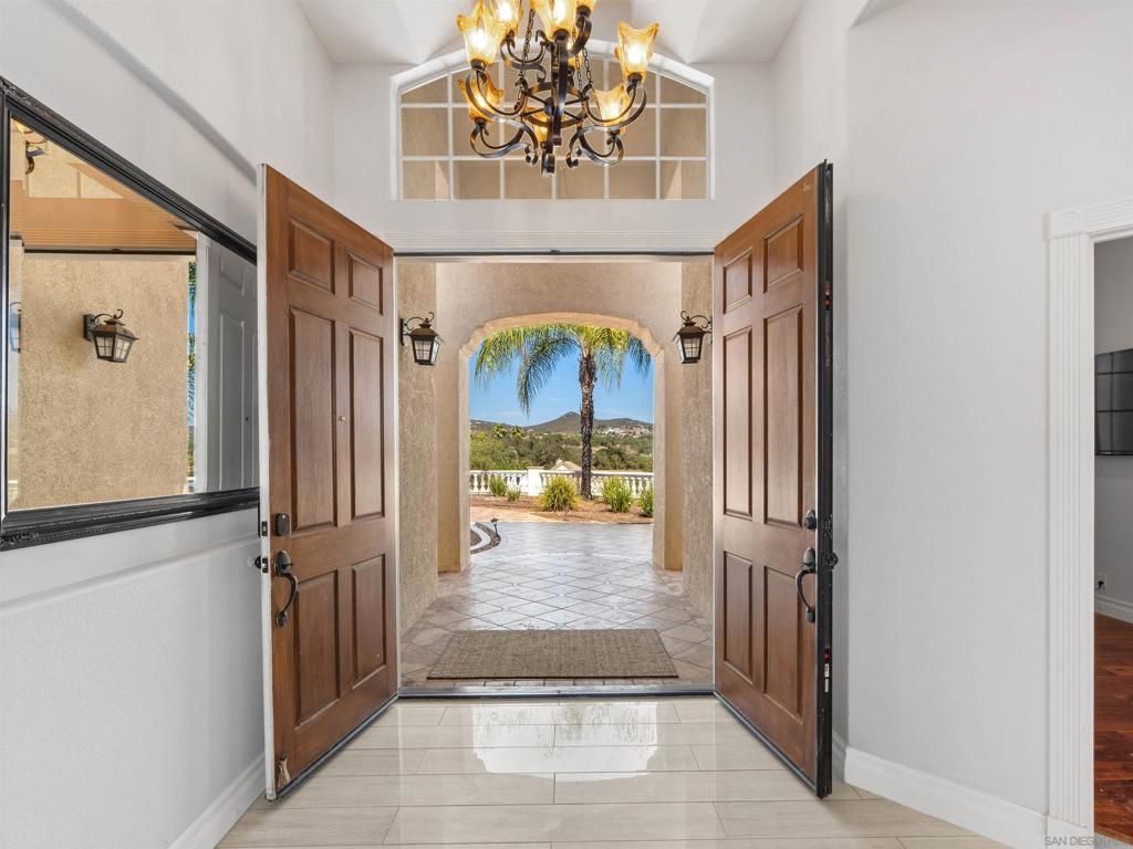 15043 Saddle Creek Drive, Valley Center, CA 92082 — photo 4