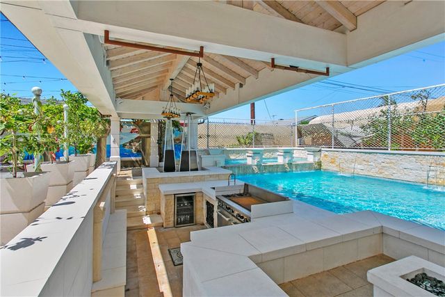 11425 178th Street, Artesia, CA 90701