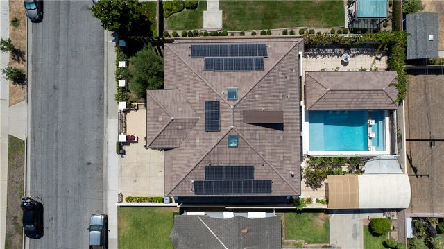 11425 178th Street, Artesia, CA 90701