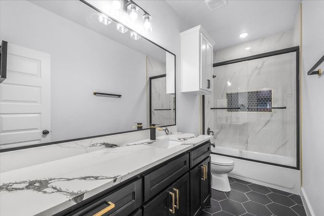 2419 Lincoln Avenue, Fort Worth, TX 76164