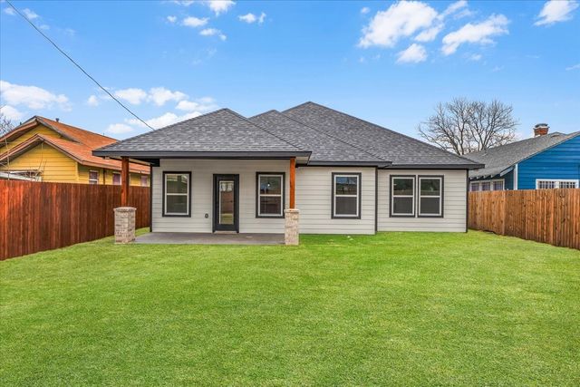 2419 Lincoln Avenue, Fort Worth, TX 76164