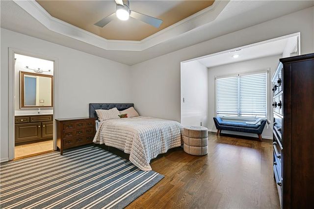 10911 W 163rd Terrace, Overland Park, KS 66221