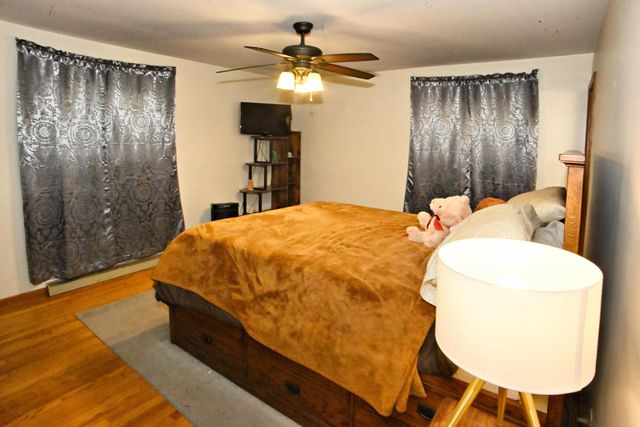 2405 Linden Drive, Valparaiso, IN 46383