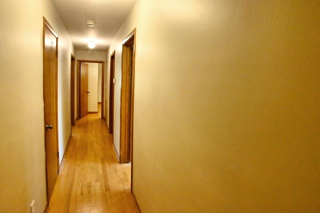2405 Linden Drive, Valparaiso, IN 46383