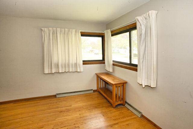 2405 Linden Drive, Valparaiso, IN 46383