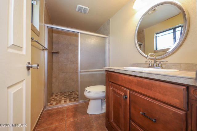 9811 E 5Th Street, Tucson, AZ 85748