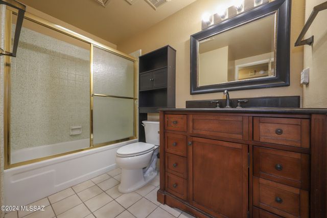 9811 E 5Th Street, Tucson, AZ 85748