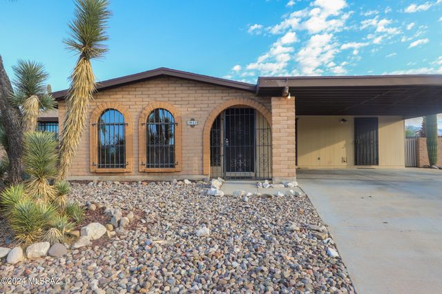 9811 E 5Th Street, Tucson, AZ 85748