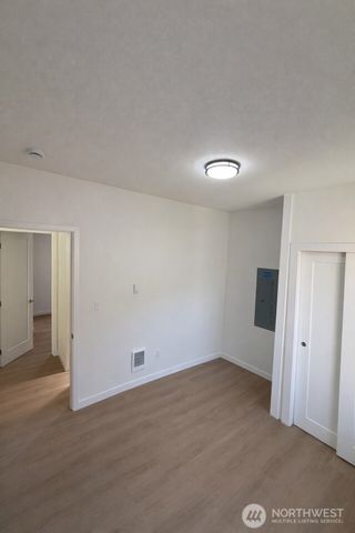 7537 S Dillard Avenue, Concrete, WA 98237