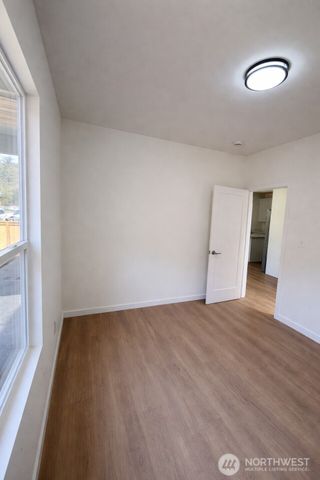 7537 S Dillard Avenue, Concrete, WA 98237