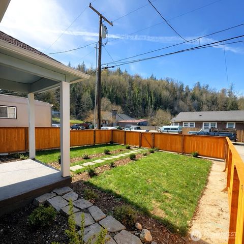 7537 S Dillard Avenue, Concrete, WA 98237