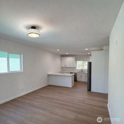 7537 S Dillard Avenue, Concrete, WA 98237
