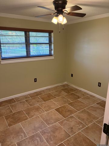 14730 Mora Dr, Baton Rouge, LA 70819