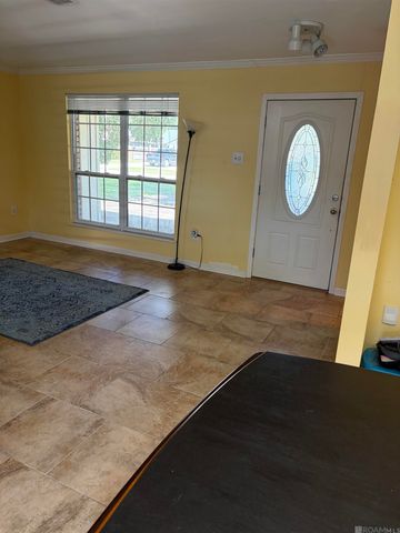 14730 Mora Dr, Baton Rouge, LA 70819