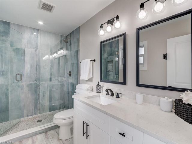 911 North ST, Fort Myers Beach, FL 33931