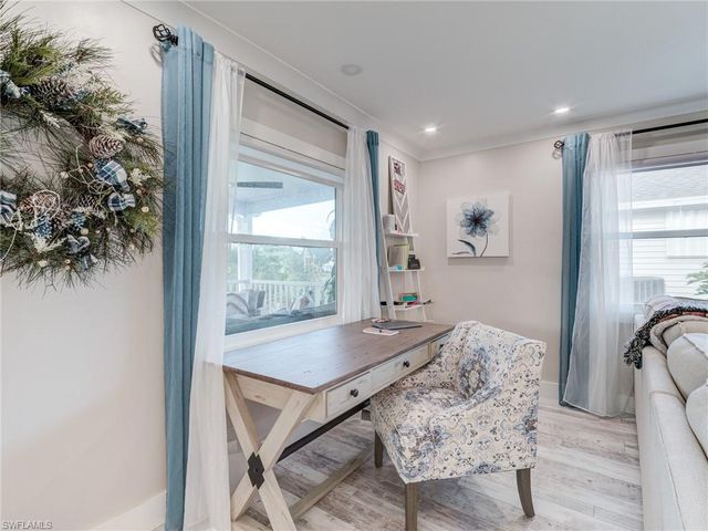 911 North ST, Fort Myers Beach, FL 33931