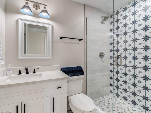 911 North ST, Fort Myers Beach, FL 33931