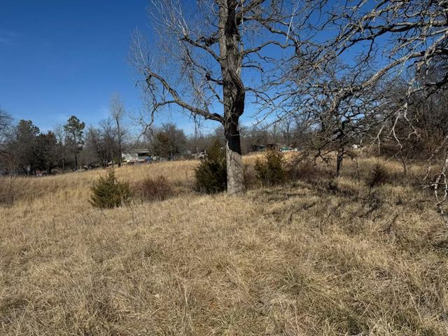 Osage Hills Drive Lot 21, Mcloud, OK 74851