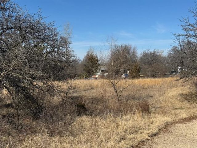 Osage Hills Drive Lot 21, Mcloud, OK 74851
