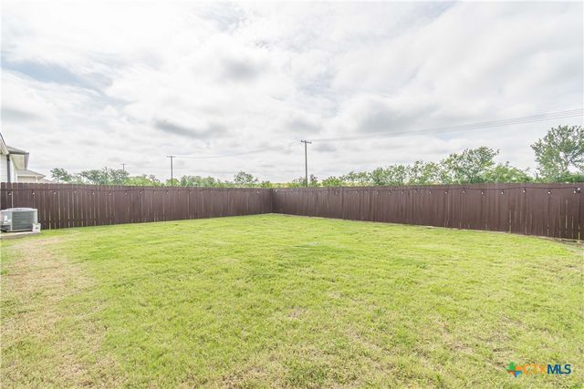 844 Peccary Place, Seguin, TX 78155