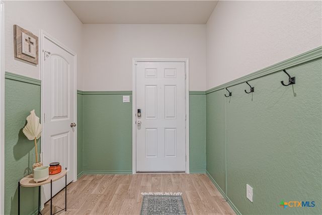 844 Peccary Place, Seguin, TX 78155
