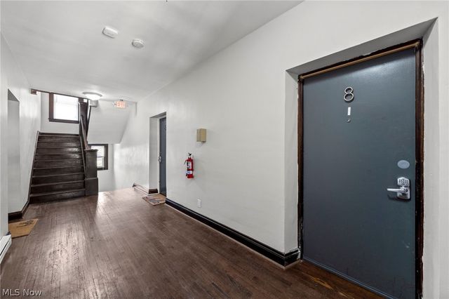 1385 Cranford Avenue 6, Lakewood, OH 44107