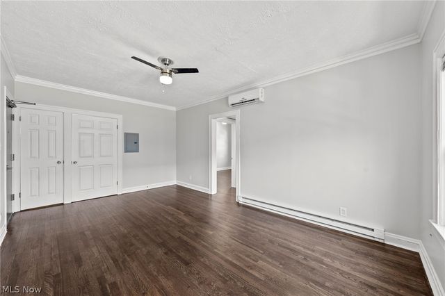 1385 Cranford Avenue 6, Lakewood, OH 44107