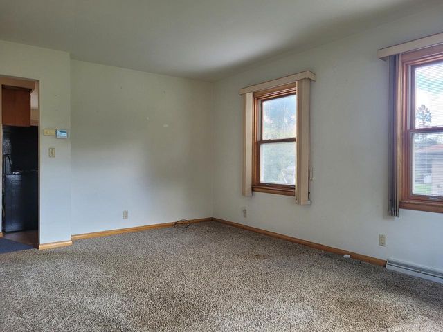 13600 W Honey LANE, New Berlin, WI 53151