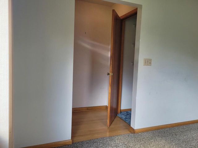 13600 W Honey LANE, New Berlin, WI 53151