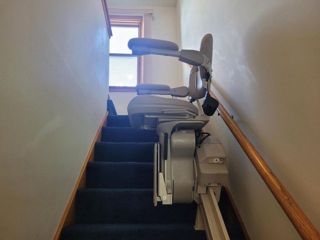 13600 W Honey LANE, New Berlin, WI 53151