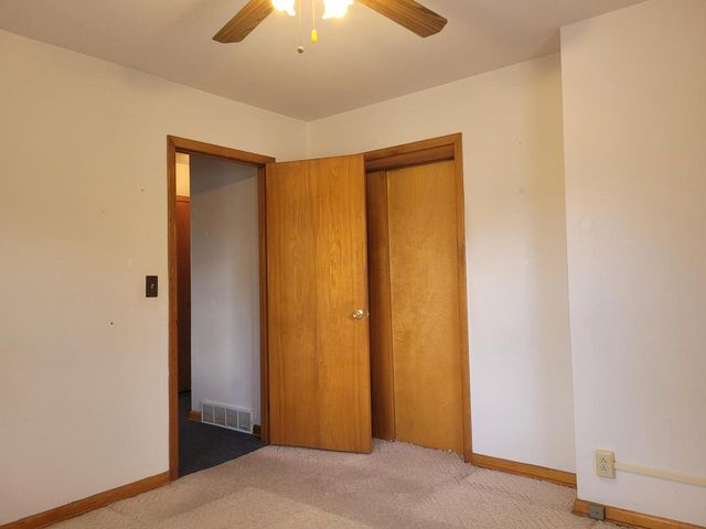 13600 W Honey LANE, New Berlin, WI 53151