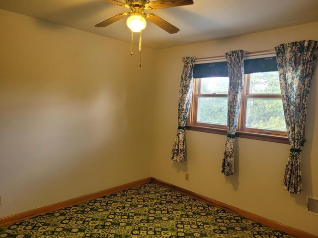 13600 W Honey LANE, New Berlin, WI 53151